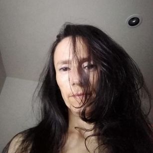 AuroraLatin mature Model - AuroraLatin mature