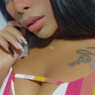 Ashanty D.Brown Ebony Model - Ashanty D.Brown Ebony