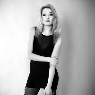 Model - Lolia 6