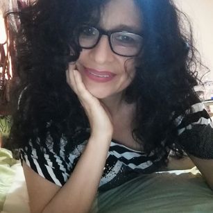 RochiLove cheerful Model - RochiLove cheerful