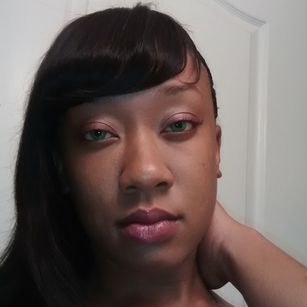 Model - Ms. D'Zire 1