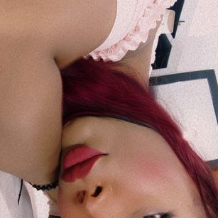 Model - Ashanty D.Brown tits