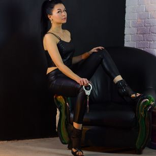 Kleoxxx toys Model - Kleoxxx toys