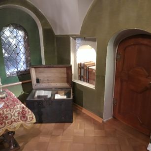 Model - X-C-R fingering