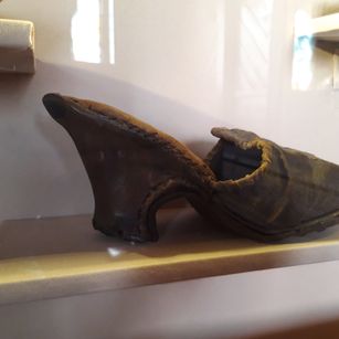 Model - X-C-R masturbation