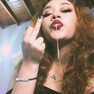 VICTORIA_R98 humiliation Model - VICTORIA_R98 humiliation
