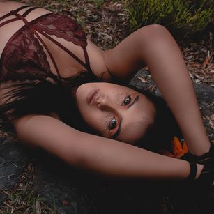 Lily squirt Model - Lily squirt