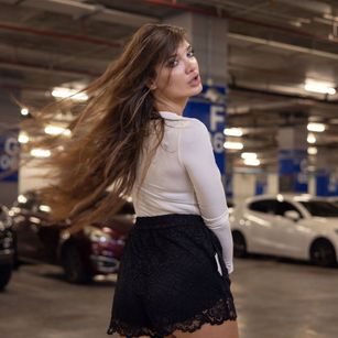 Amilly sexy Model - Amilly sexy
