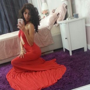 Model - yourcamgirl 1