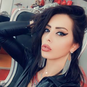 Model - DominatrixEve findom
