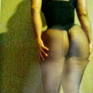 Bella Cakez 3 Model - Bella Cakez 3