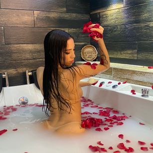 KylieWhite mistress Model - KylieWhite mistress