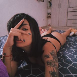 DeuxGold femdom Model - DeuxGold femdom