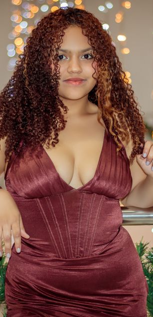 Model - EmmaCambell latina