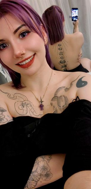 Model - Gabbie dirtytalk