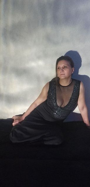 Model - Mia milf