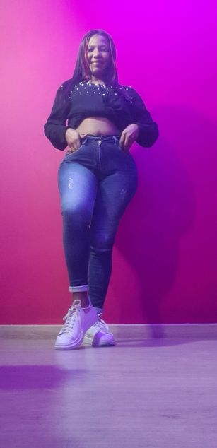 Model - AndreinaGrey bigtits