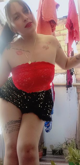 Model - AngelyDirtySquirt deepthroat