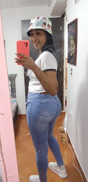 Model - VICTORIA_SWEET dildo