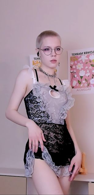 Model - Jane blowjob