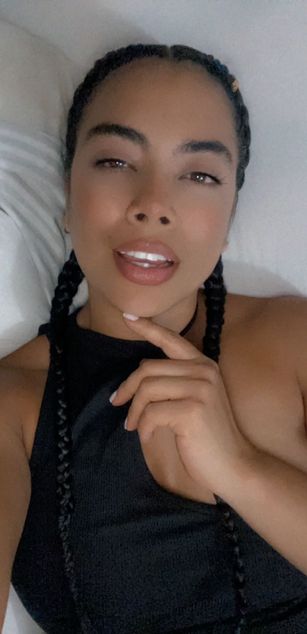 AnnaKroes ass Model - AnnaKroes ass