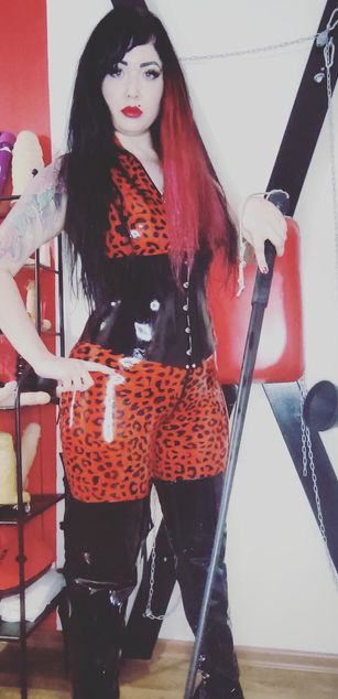 Mistress Ongi666 heels Model - Mistress Ongi666 heels