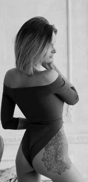 Model - Miss Sonya findom