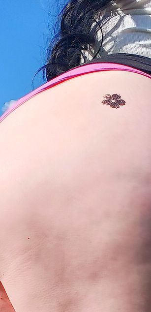 Model - Sonya Rosalian striptease