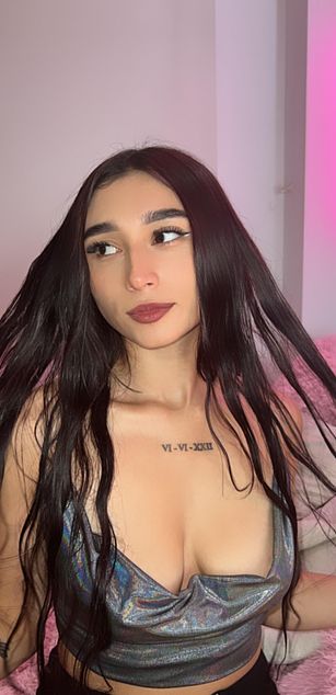 Model - Artmia Joy dildo