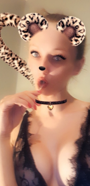 Model - Mistressmilly32 fetish