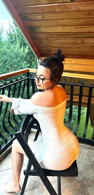 Model - LisaRae fetish