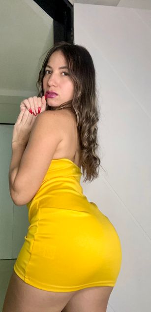 Model - Veronica Hot blowjob