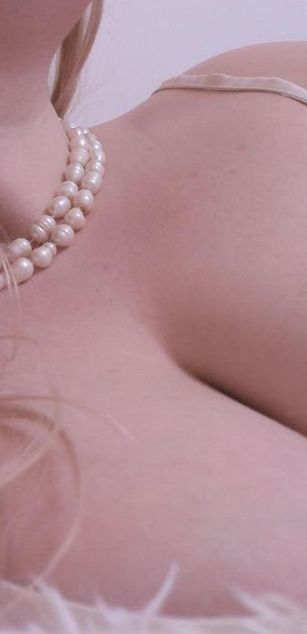 Model - Rose_Gardens deepthroat