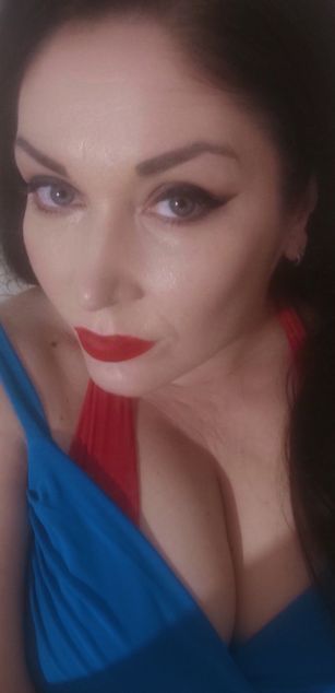 Dengerous Chloe boobs Model - Dengerous Chloe boobs