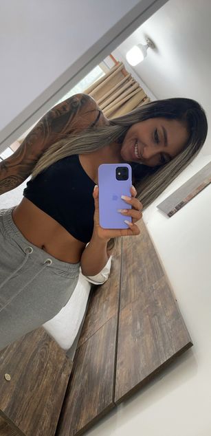 Model - EllaRose blowjob