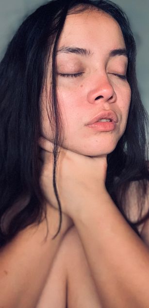 Model - Madison Rogers bigtits