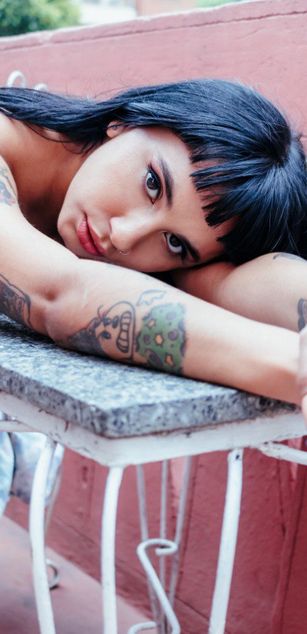 Model - Moli Myers blowjob