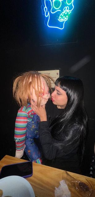 Model - Moli Myers blowjob