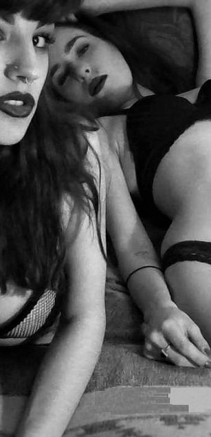 Model - Tara and Holly 2