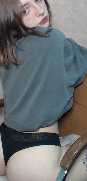 Ayumi21 feet Model - Ayumi21 feet
