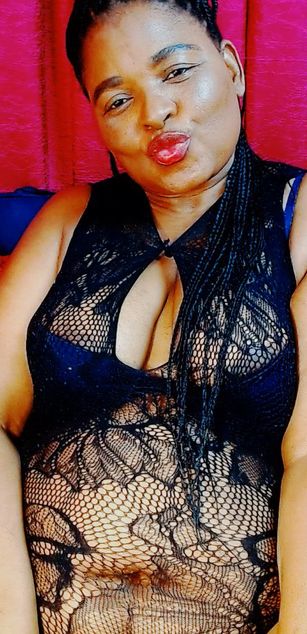 CocoFlames75 milf Model - CocoFlames75 milf