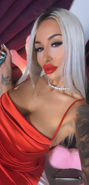 GoldenAmber ass Model - GoldenAmber ass