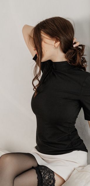 Model - AlyseSweet browneyes