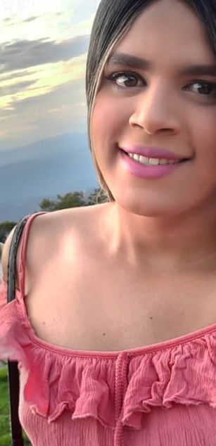 Model - EvelynTenderly blowjob