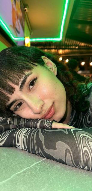 Alynn_Bri feet Model - Alynn_Bri feet