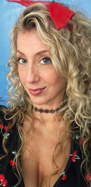 Erotic_Executive roleplay Model - Erotic_Executive roleplay