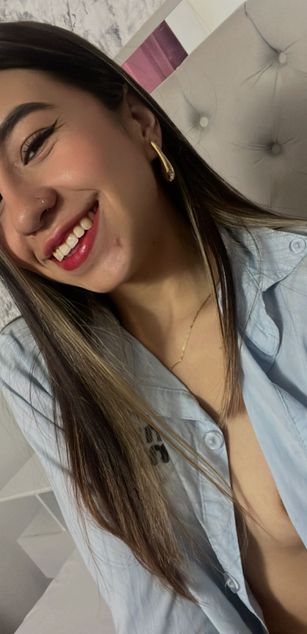Ariana Greenblat deepthroat Model - Ariana Greenblat deepthroat