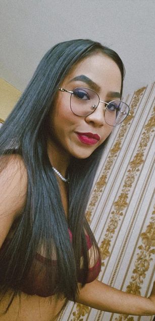 Model - LucyLeah JOI