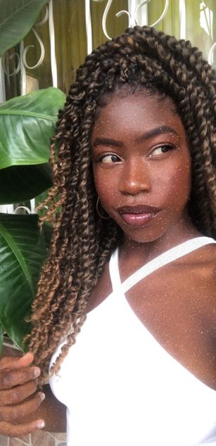 Model - Michelle Pose roleplay