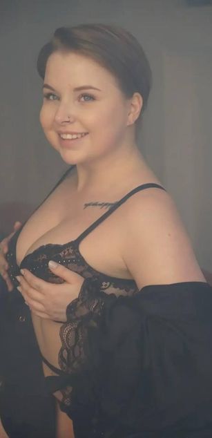 Gwen dildo Model - Gwen dildo